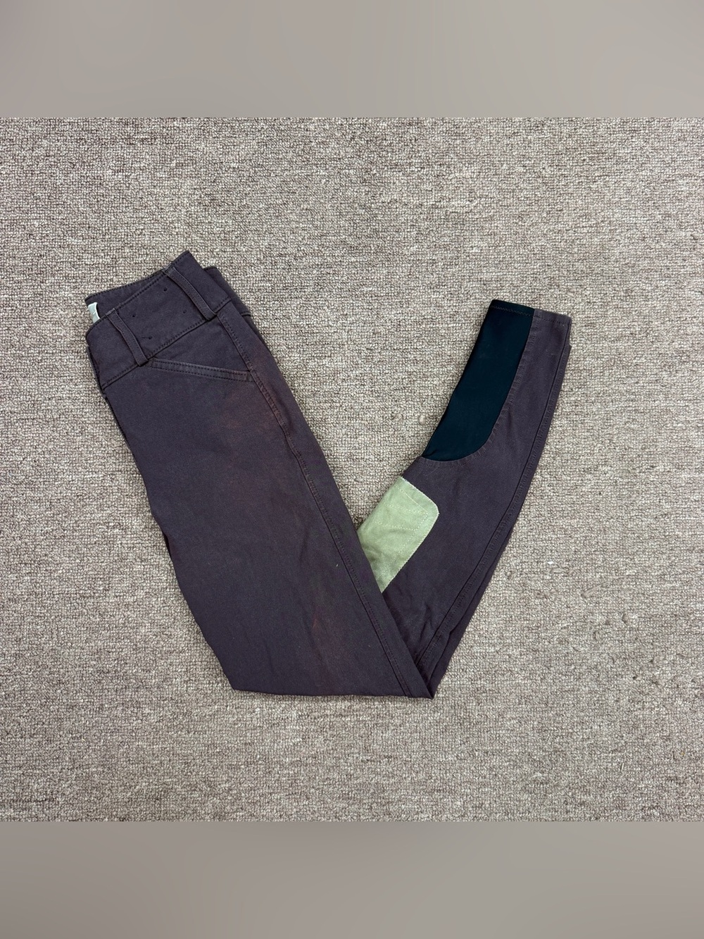 Women’s Size 24R Purple Tailored Sportsman Knee Patch Horseback Riding Breeches.